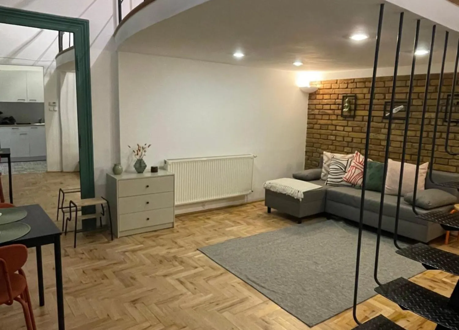 Green Mirror Apartment Budapest
